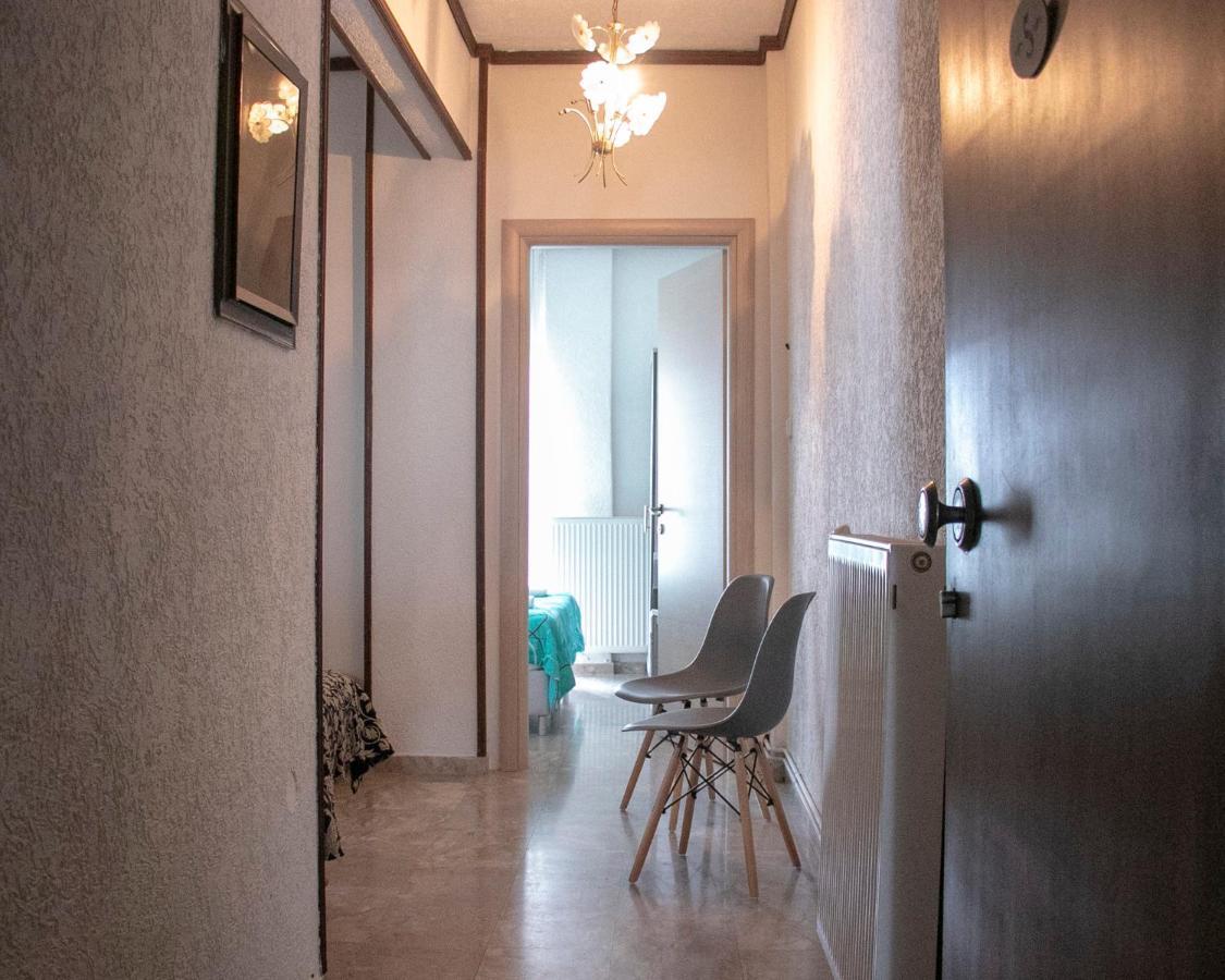 Maria Apartments Paralia Dionysiou Exteriör bild